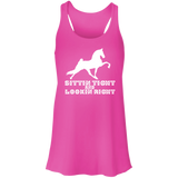 SITTIN TIGHT LOOKIN RIGHT TWH PERFORMANCE(WHITE) B8800 Flowy Racerback Tank